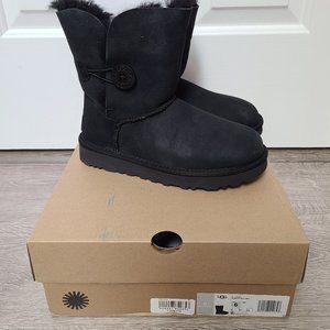Ugg Bailey Button Black Boots Authentic New in Box US 6